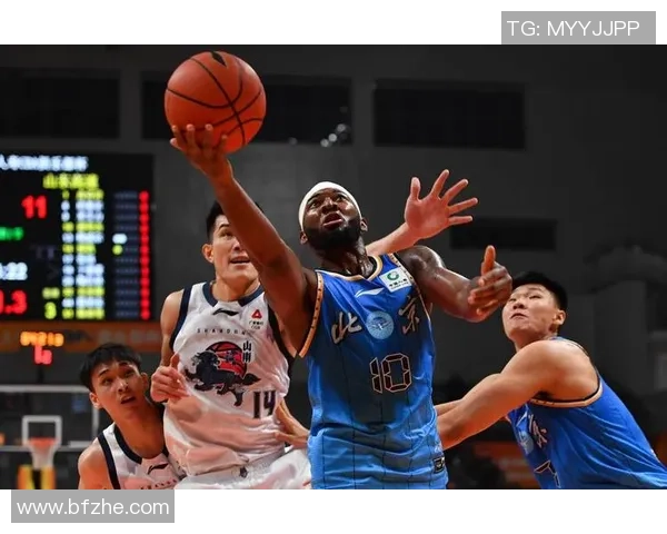 北京篮球队在杯赛中的强势表现与战术分析全面解读
